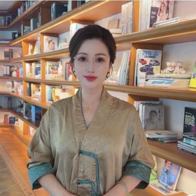 短剧演员金金