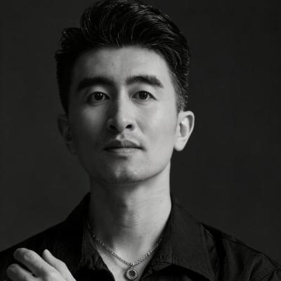 短剧演员余欢欢