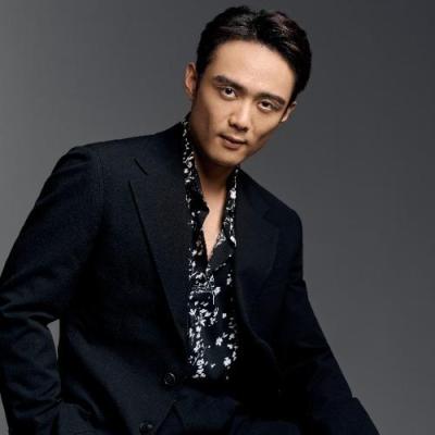 短剧演员李霄烽