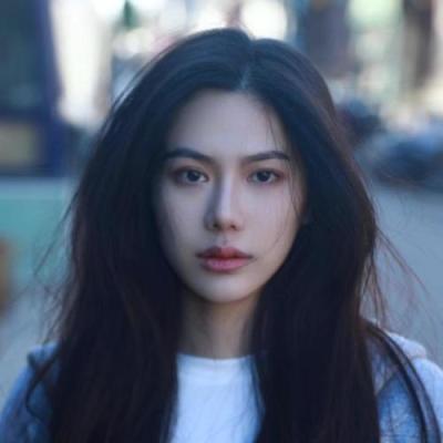 短剧演员段雯昕