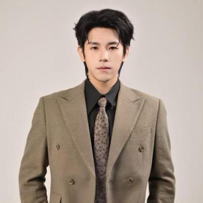 短剧演员齐铭烨