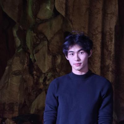 短剧演员刘子正