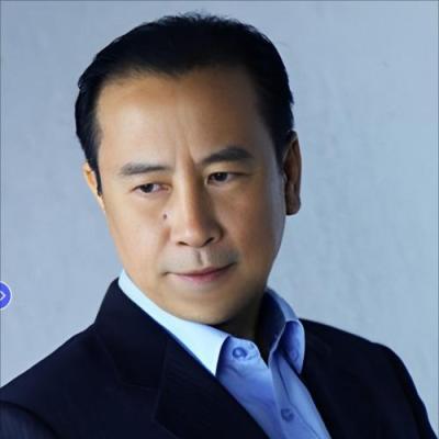 短剧演员由立平