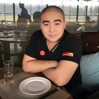 短剧演员呉一江