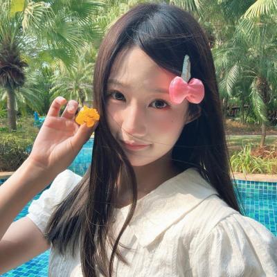 短剧演员刘芷晴