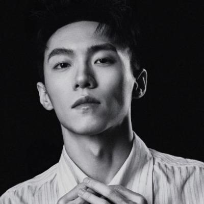 短剧演员