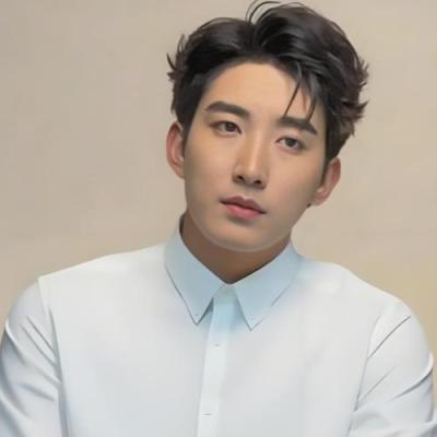 短剧演员何晟伦