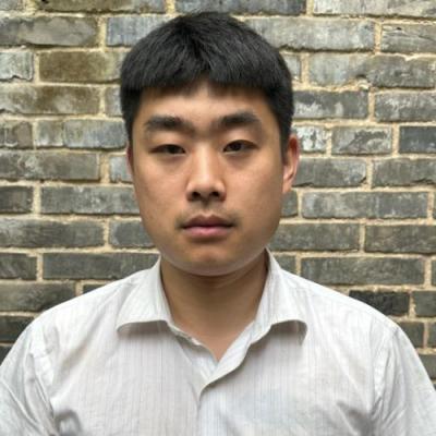 短剧演员张小海