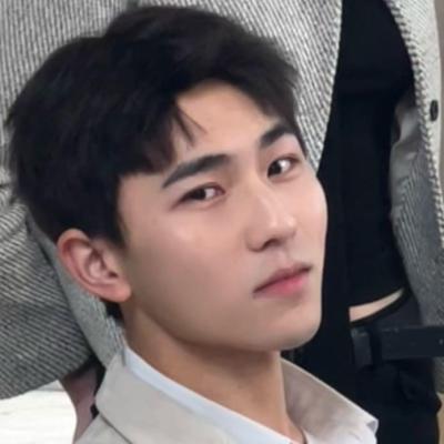 短剧演员赵正晨