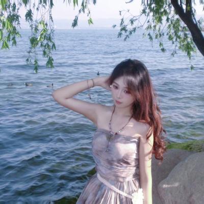 短剧演员杨羊