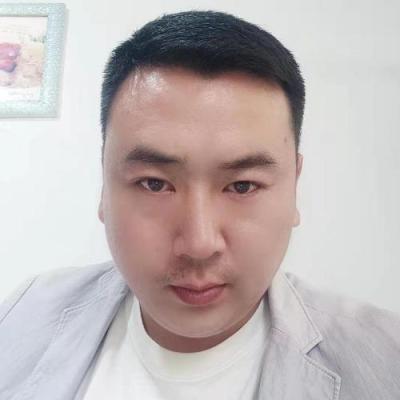 短剧演员冯利勇