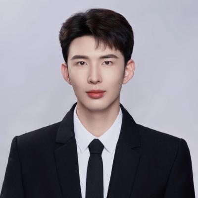短剧演员班欣