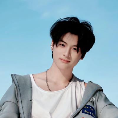 短剧演员