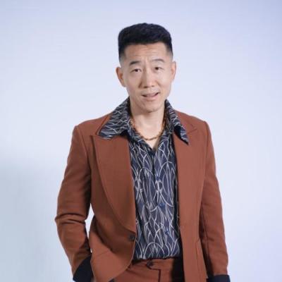 短剧演员徐守波