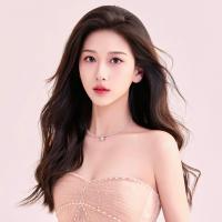 短剧演员佟羲语