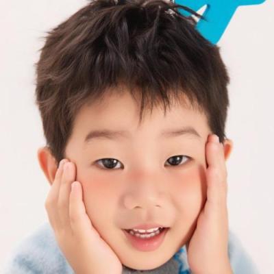 短剧演员李凌洲