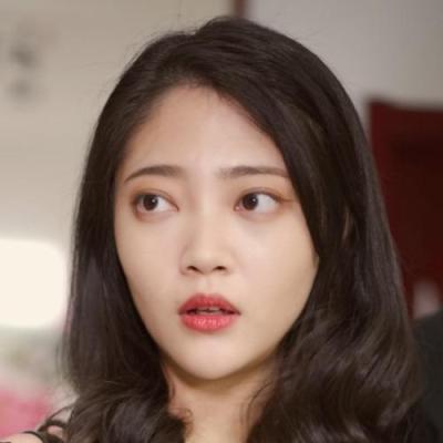 短剧演员白钰钰