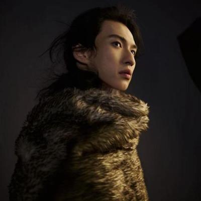 短剧演员傅青云