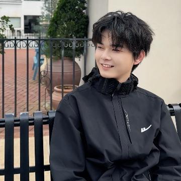 短剧演员明伤