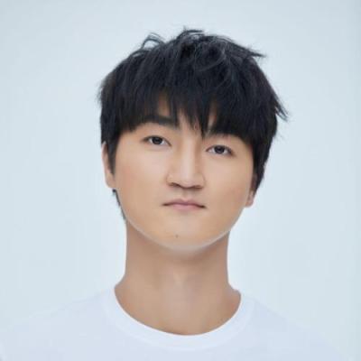 短剧演员张易