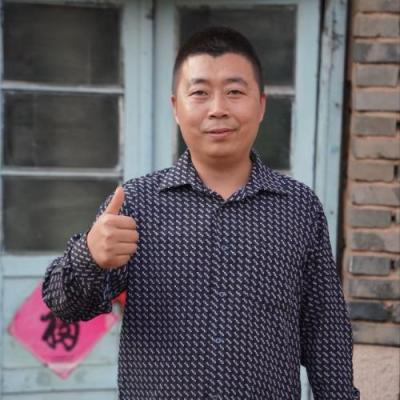 短剧演员李建亭