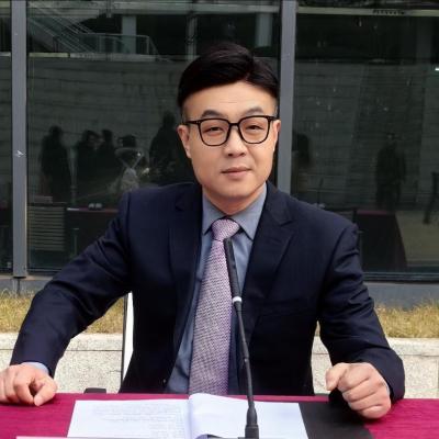 短剧演员亮哥