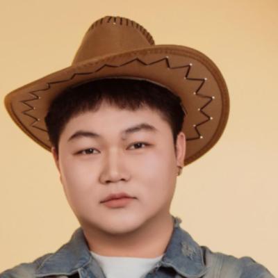 短剧演员刘阳勇