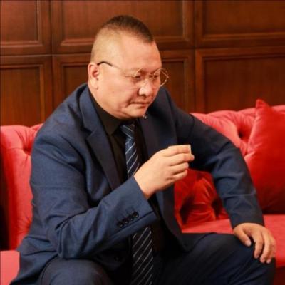 短剧演员别运来