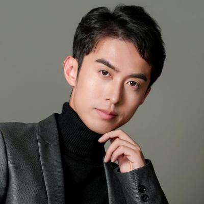 短剧演员陈秋野