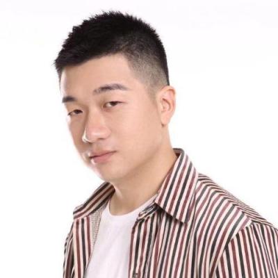 短剧演员施超洋