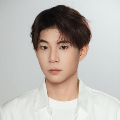 短剧演员王鸣宇