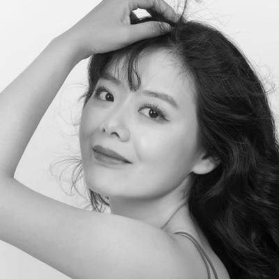 短剧演员卢思思