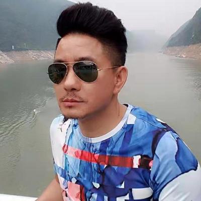 短剧演员张剑