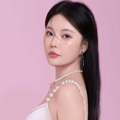 短剧演员刘玲莉