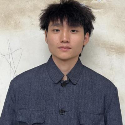 短剧演员张家根