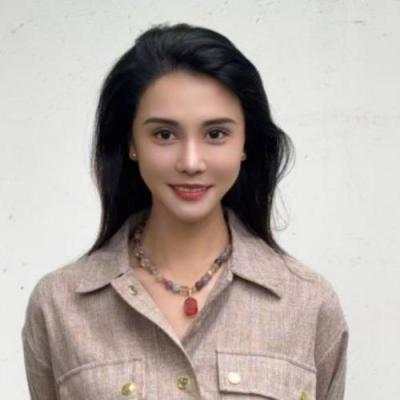 短剧演员张巧雯
