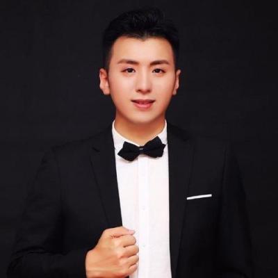 短剧演员柳佳明