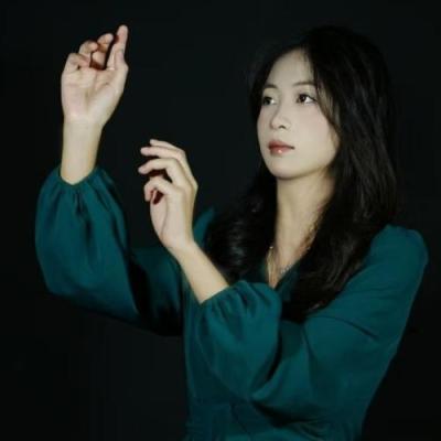 短剧演员周嘉锌