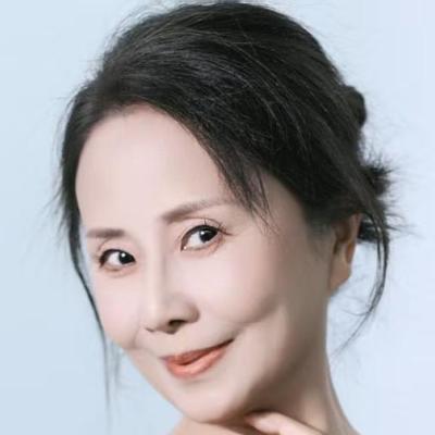 短剧演员张璇
