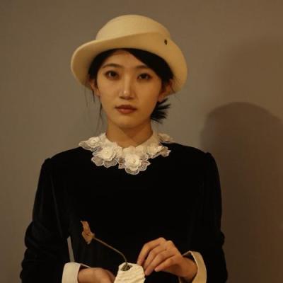 短剧演员许情
