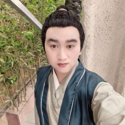 短剧演员