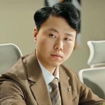 短剧演员余温