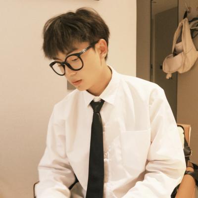短剧演员杨婷