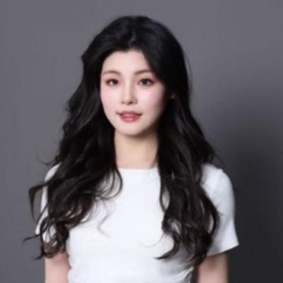 短剧演员崔子涵