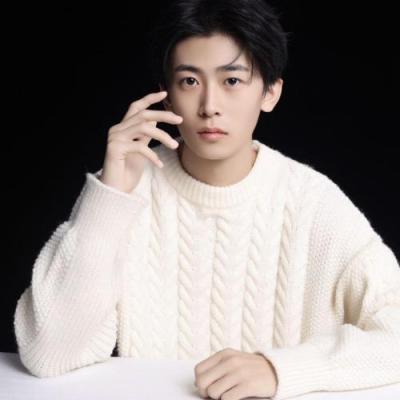 短剧演员