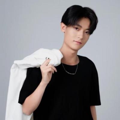 短剧演员汪文辉