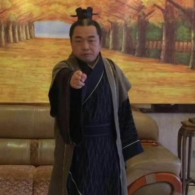 短剧演员三省