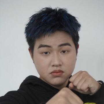 短剧演员汤临洲