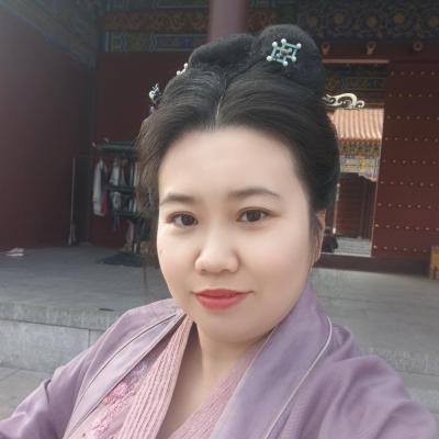 短剧演员芮芮