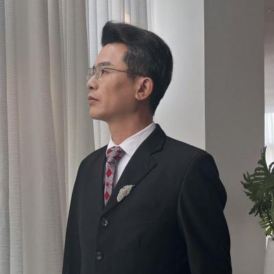 短剧演员吕照宇